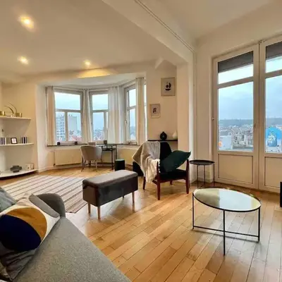 Bellevue - Grand appartement pour 5 sur les quais de la Meuse