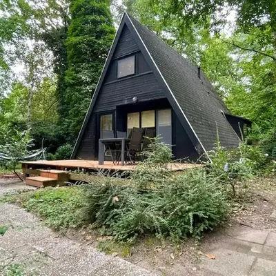 Gezellige Caban in de natuur
