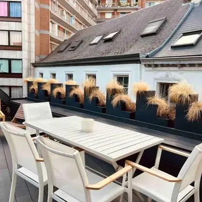Maison avec 4 suites & Rooftop en plein centre ville - Place Saint Paul