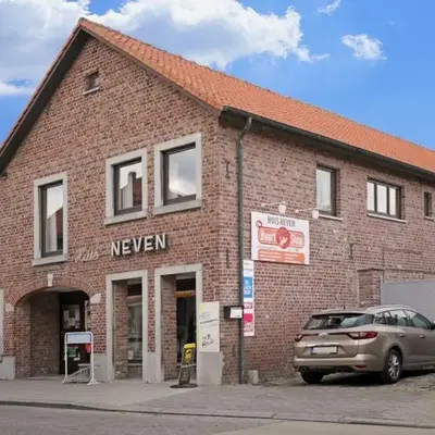 Bij Suus onder de wol