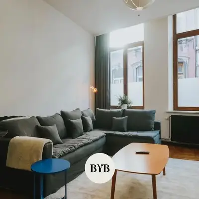 2 bedroom apartment near the city center