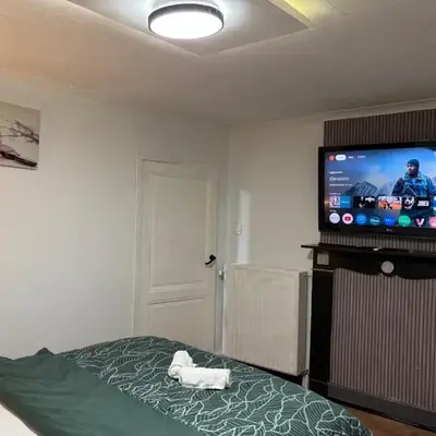 3 Bedrooms budget appartement