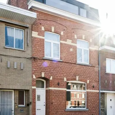 Cozy Courtyard House Hasselt