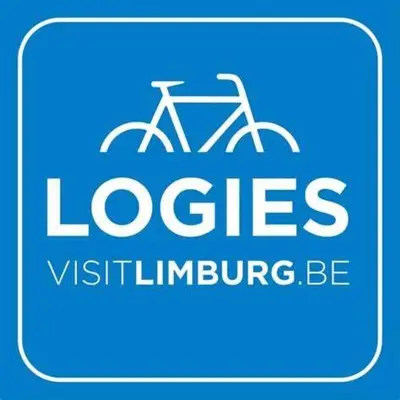 a sign with a bike on a blue background at Chalet Relax in Zutendaal