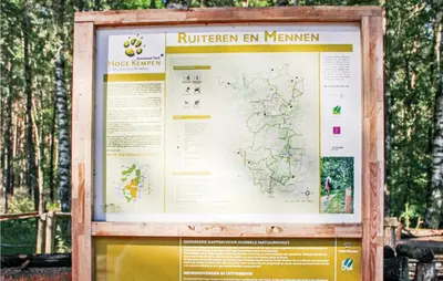 a sign for the rutherforden en neemmenuseum at Stunning Home In Meeuwen-Gruitrode in Aan ʼt Hoolven