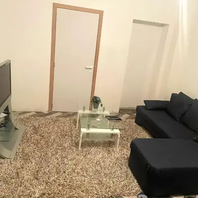 Modern Apartment in Liège with Parking 80 m²