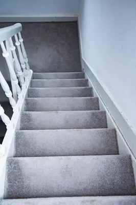 a set of stairs in a building at Superbe chambre sur liège in Liège